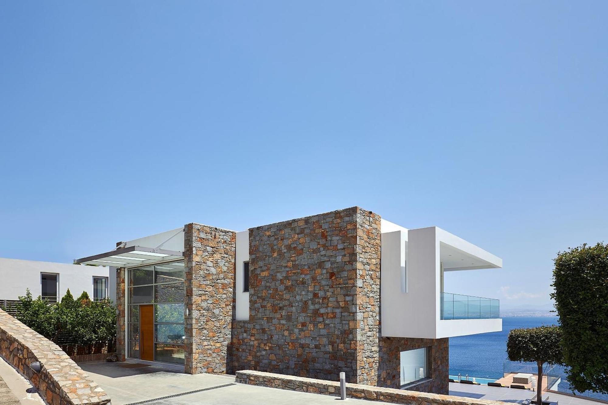 Beachfront Villa In Crete - Epavli Luxury Villa Agia Pelagia Екстериор снимка