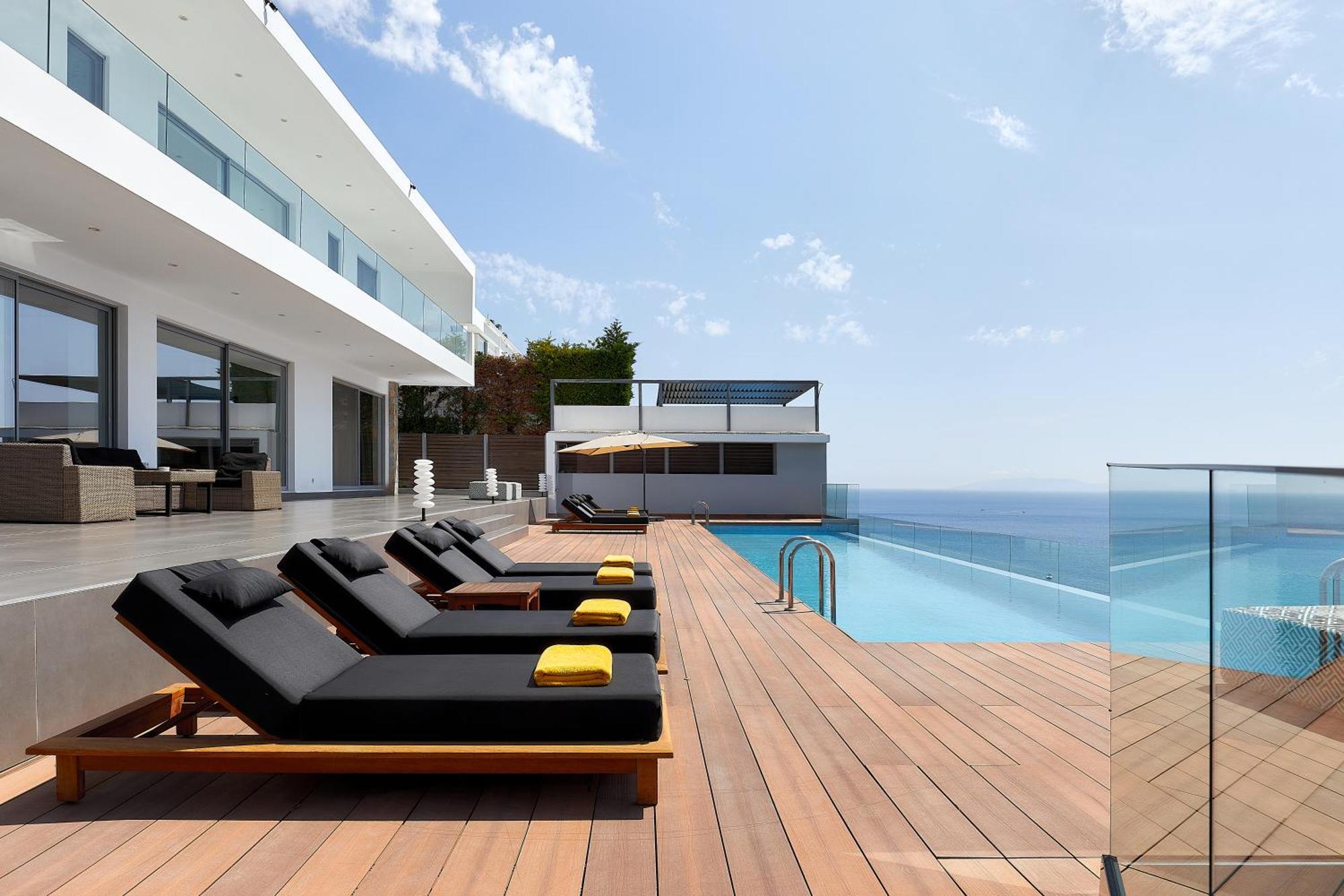 Beachfront Villa In Crete - Epavli Luxury Villa Agia Pelagia Екстериор снимка