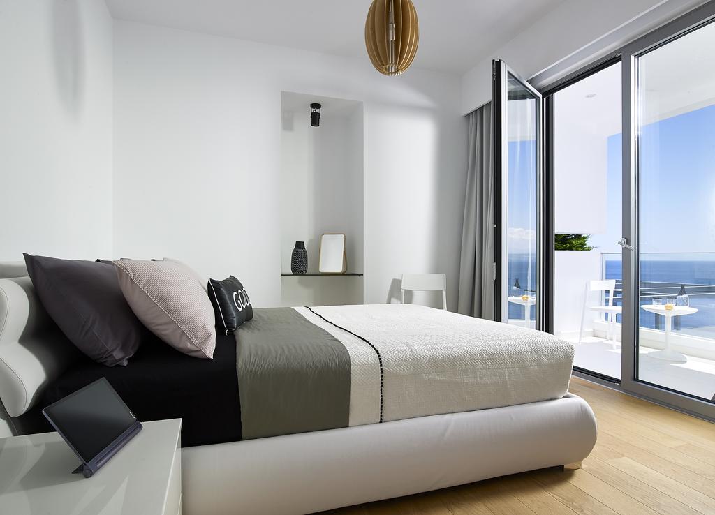 Beachfront Villa In Crete - Epavli Luxury Villa Agia Pelagia Екстериор снимка